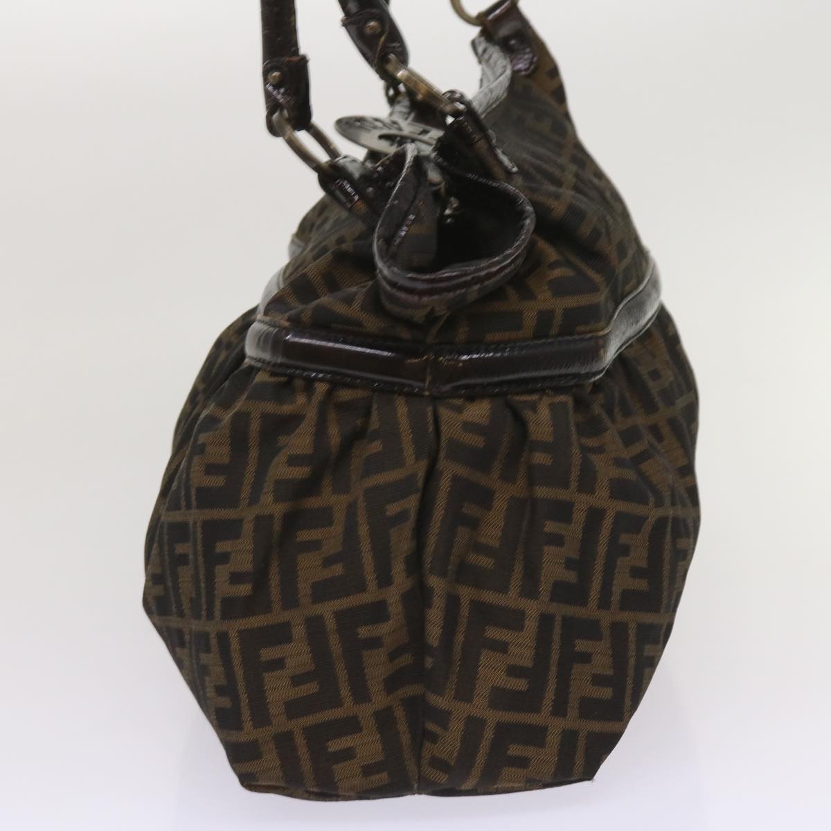 Luxury FendiZucca Canvas Shoulder Bag Brownac2737