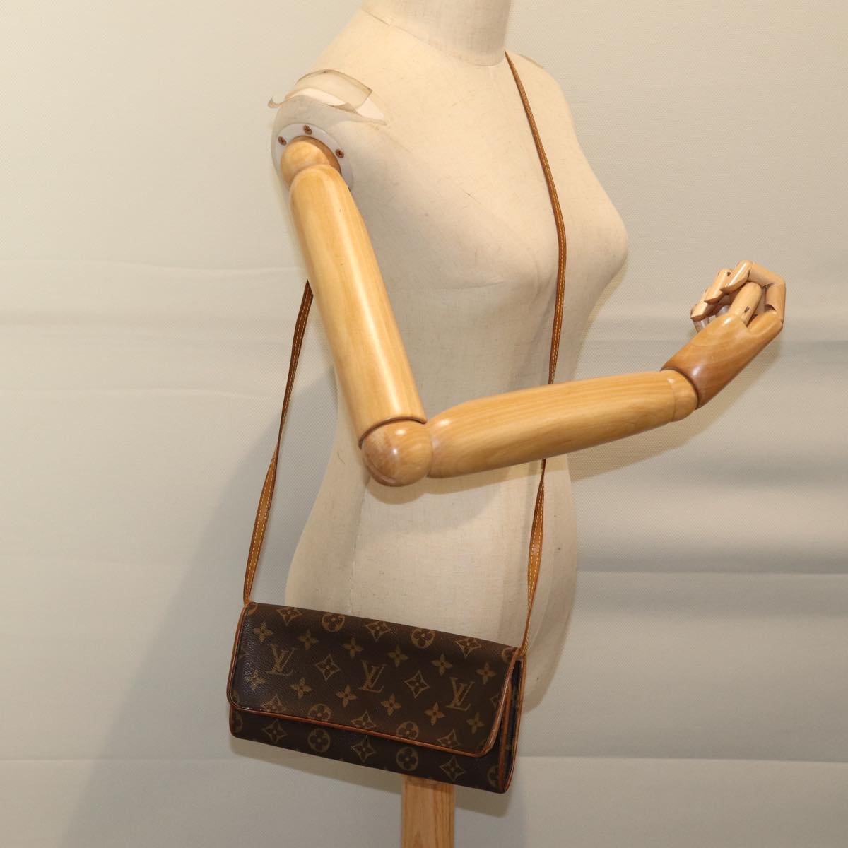 LOUIS VUITTON Monogram Pochette Twin GM Shoulder Bag M51852 LV ac2889