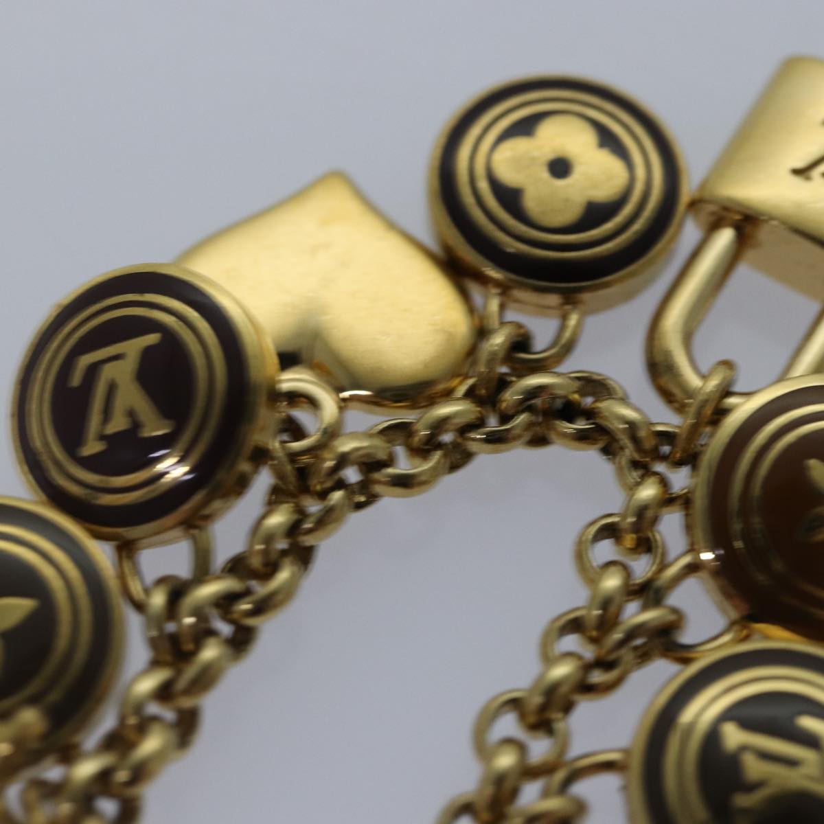 LOUIS VUITTON Monogram Porte Cles Chainne Pastilles Charm M66172 LV ac3239