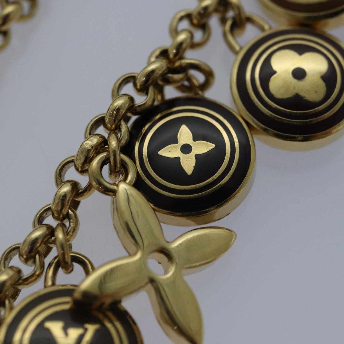 LOUIS VUITTON Monogram Porte Cles Chainne Pastilles Charm M66172 LV ac3239