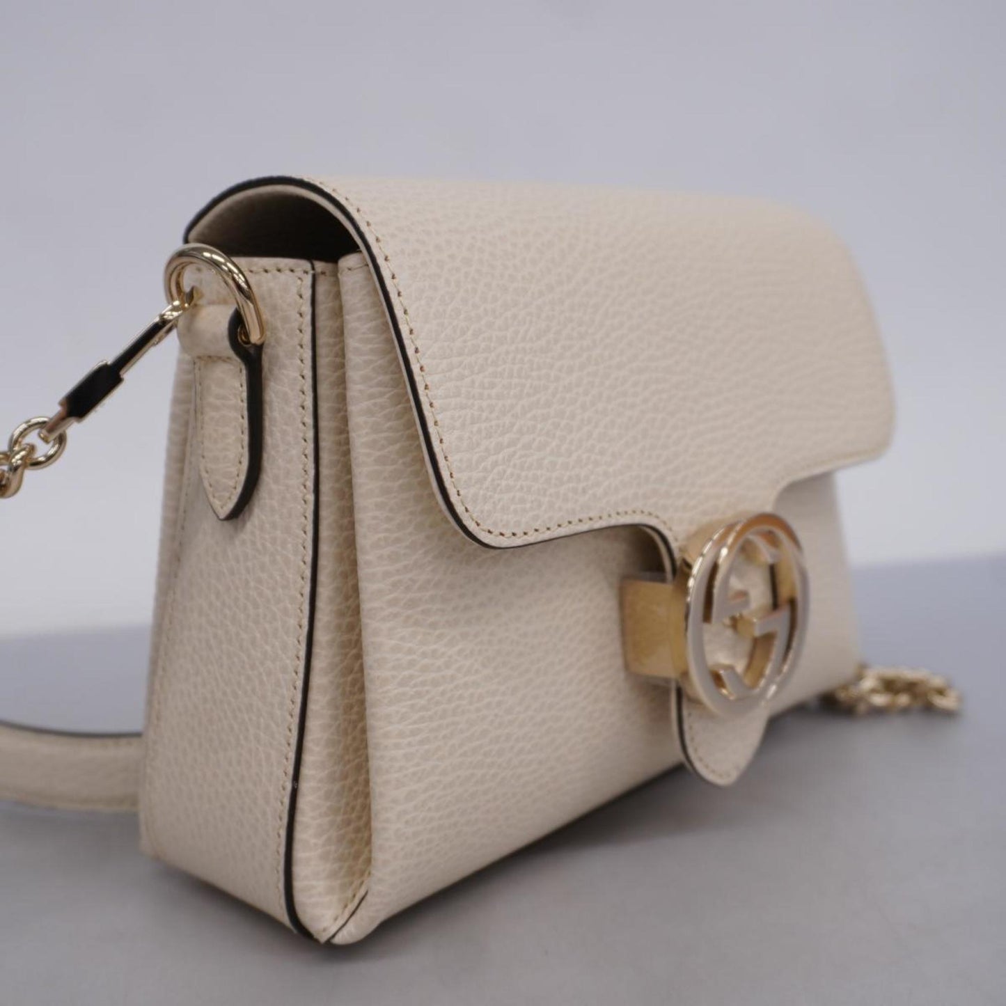 Luxury Gucci Trending 2025 Interlocking G  Leather Shoulder Bag ()