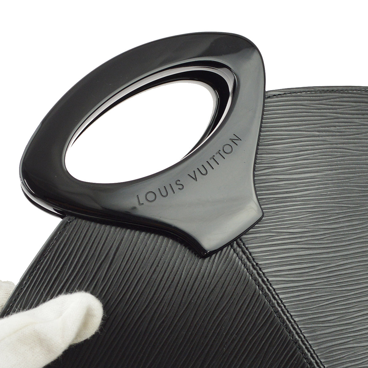 Louis Vuitton 1999 Black Epi Demi-lune Handbag M52682