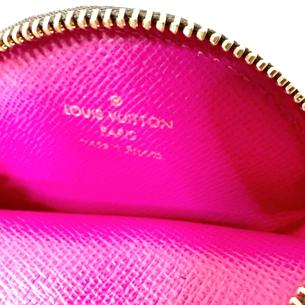 Louis Vuitton Porte Monnaie Rond  Canvas Wallet  ()