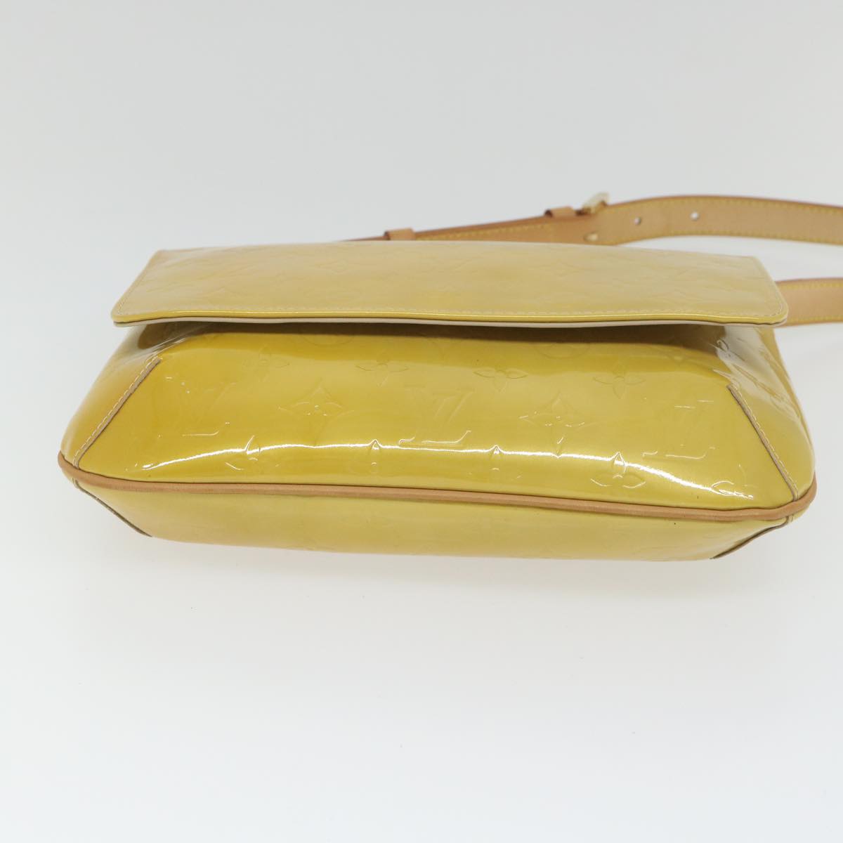 Louis Vuitton Thompson Street  Patent Leather Shoulder Bag ()
