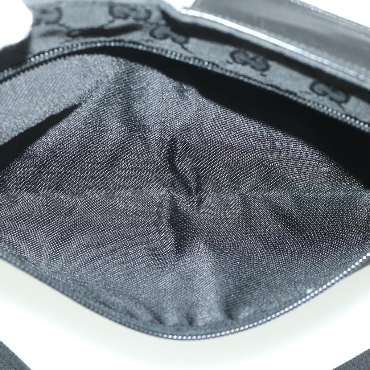 Gucci Gg Canvas  Canvas Shoulder Bag ()