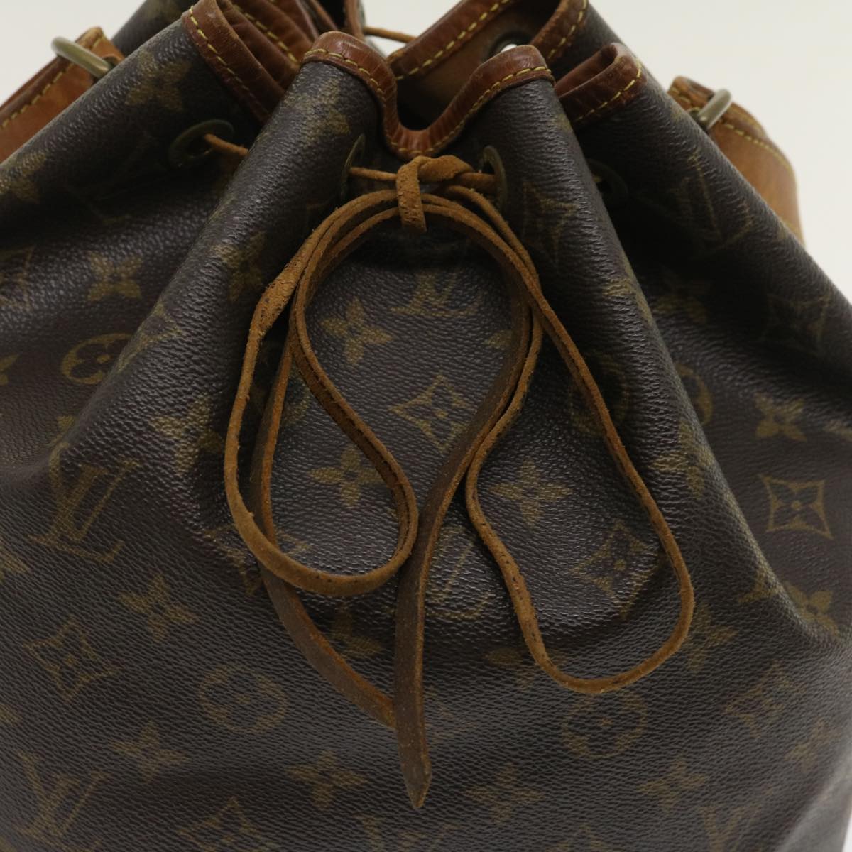 LOUIS VUITTON Monogram Petit Noe Shoulder Bag M42226 LV ai406
