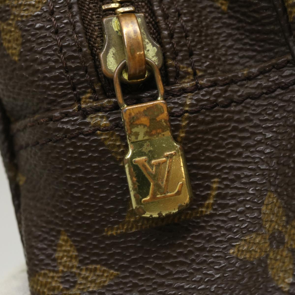 LOUIS VUITTON Monogram Trousse Toilette 23 Clutch Bag M47524 LV ai410