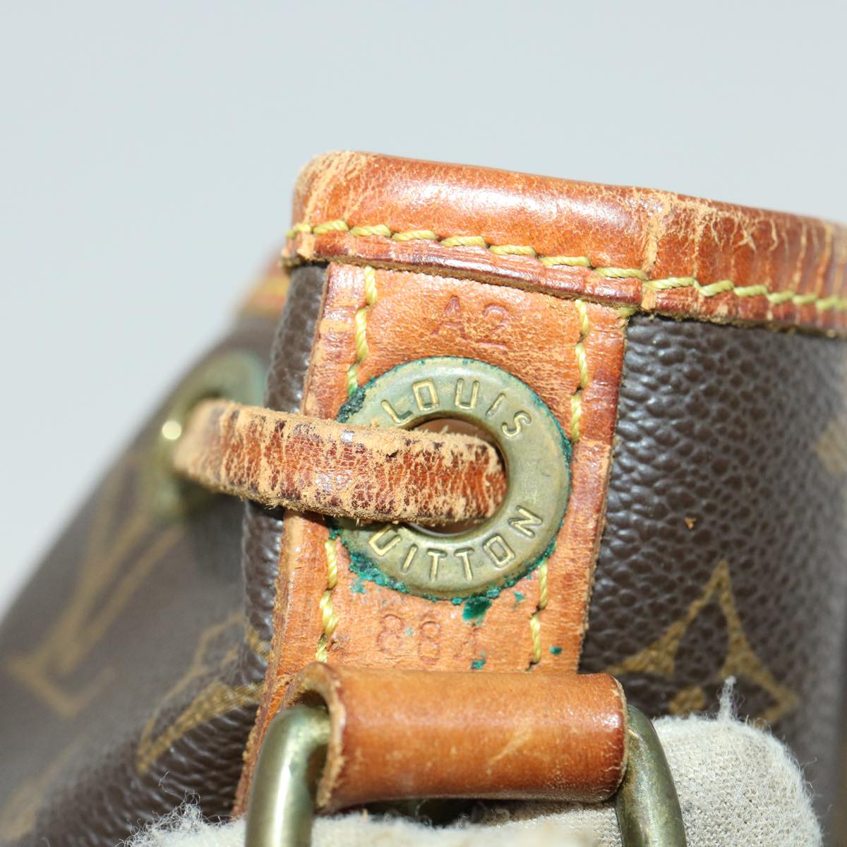 LOUIS VUITTON Monogram Petit Noe Shoulder Bag M42226 LV ai464