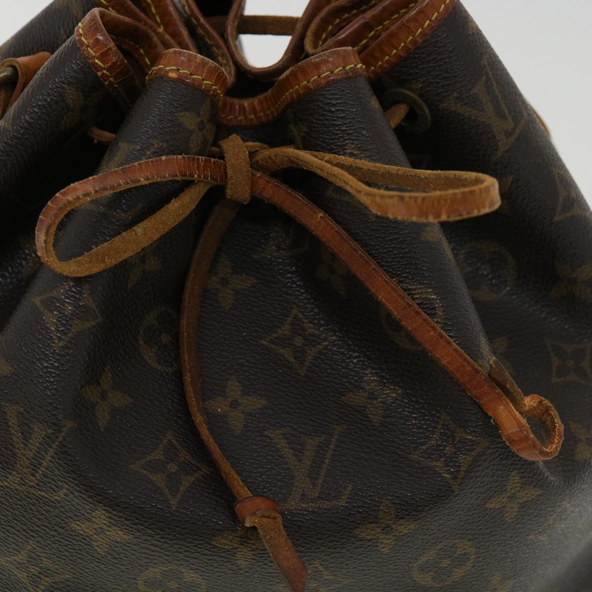 LOUIS VUITTON Monogram Petit Noe Shoulder Bag M42226 LV ai464