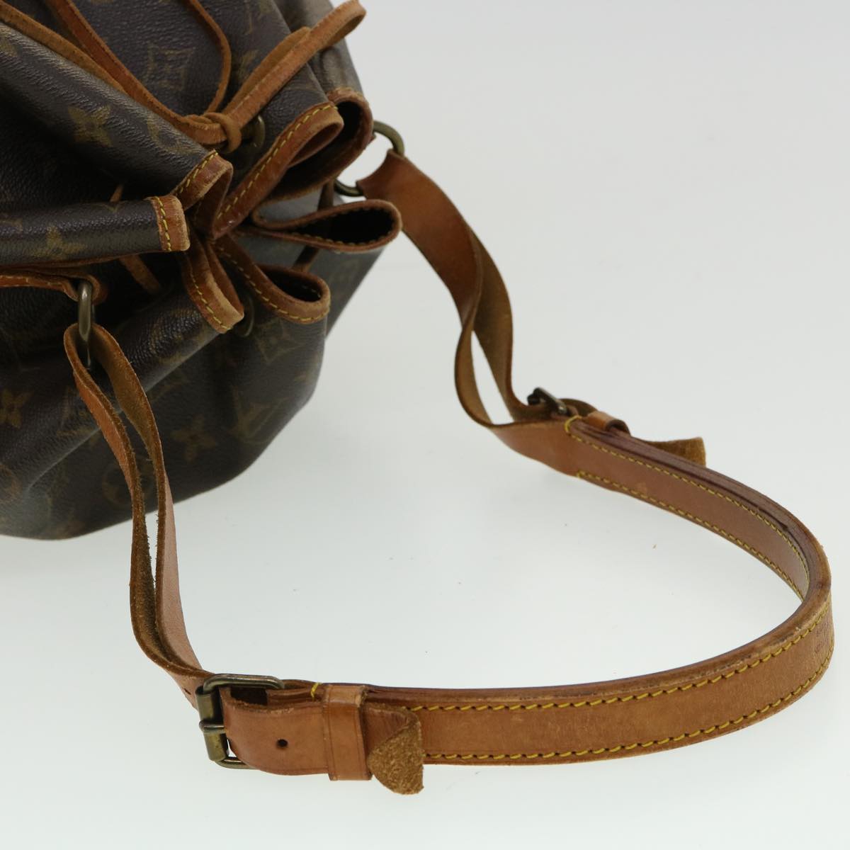 LOUIS VUITTON Monogram Noe Shoulder Bag M42224 LV ai473