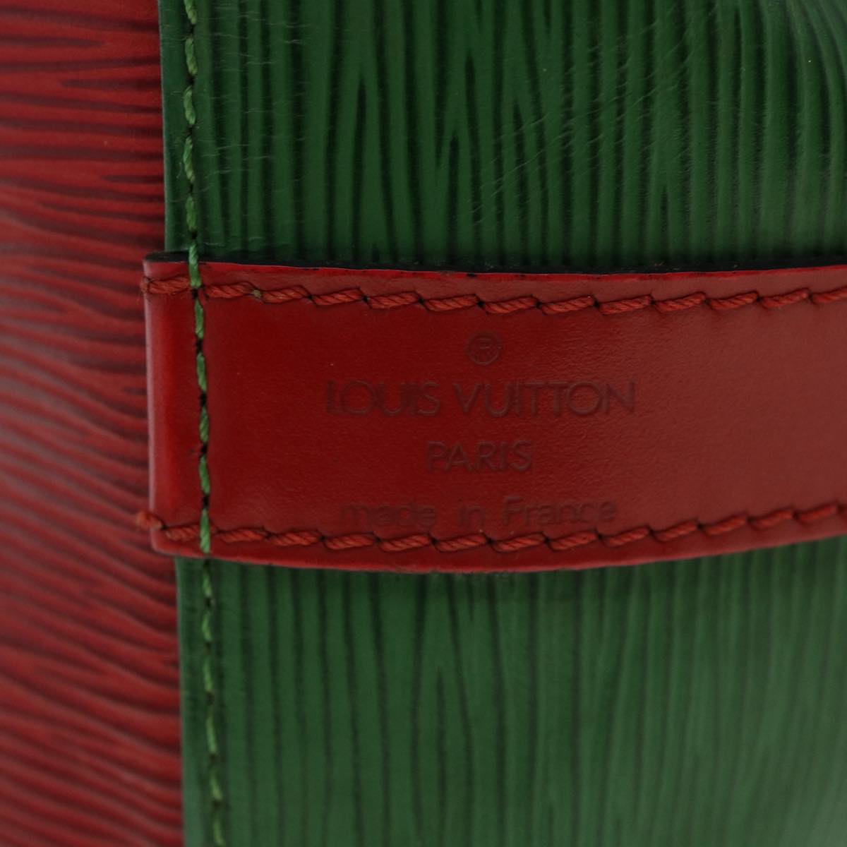 LOUIS VUITTON Epi Petit Noe Bicolor Shoulder Bag Green Red M44147 LV ai476
