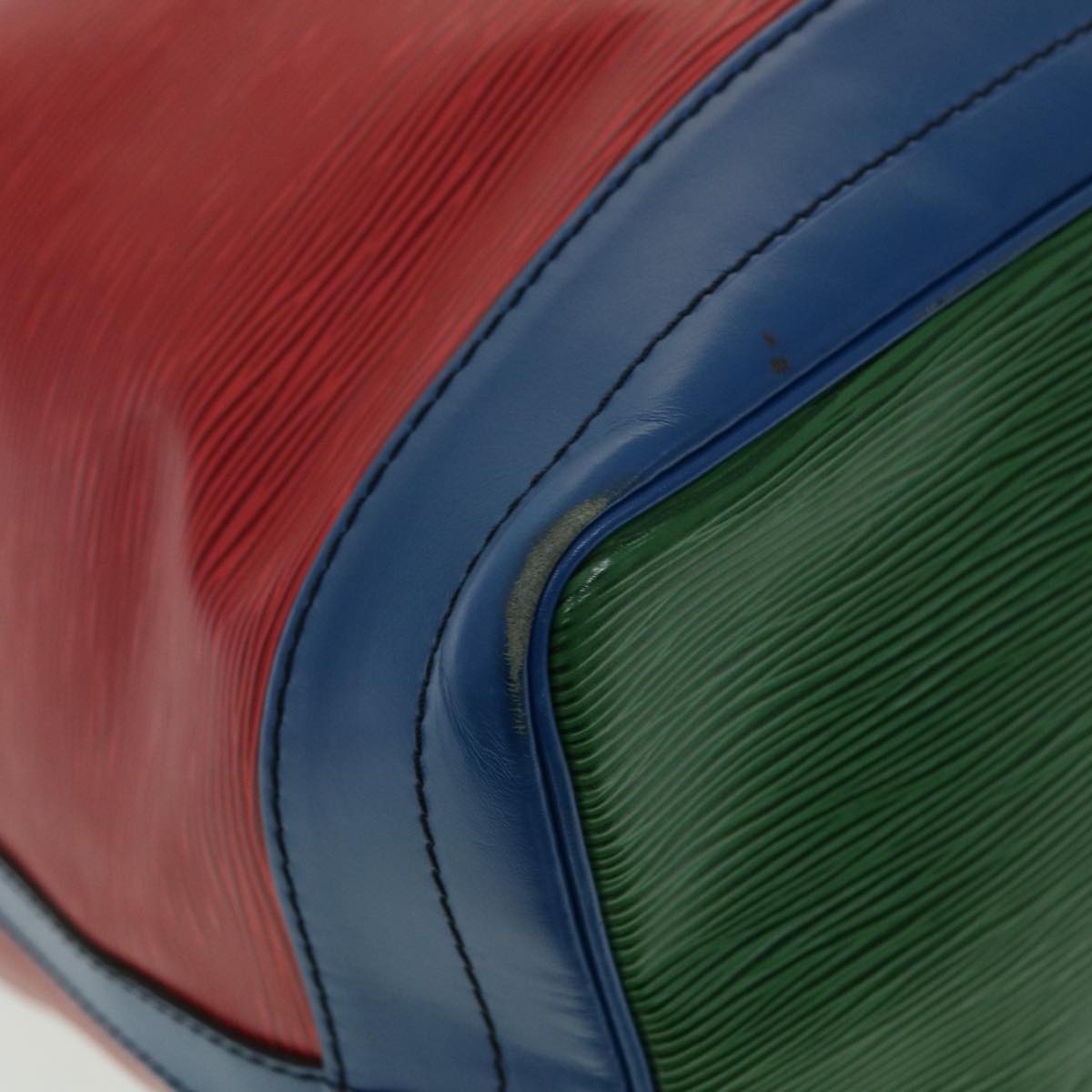 LOUIS VUITTON Epi Tricolor Noe Shoulder Bag Green Blue Red M44084 LV ai477