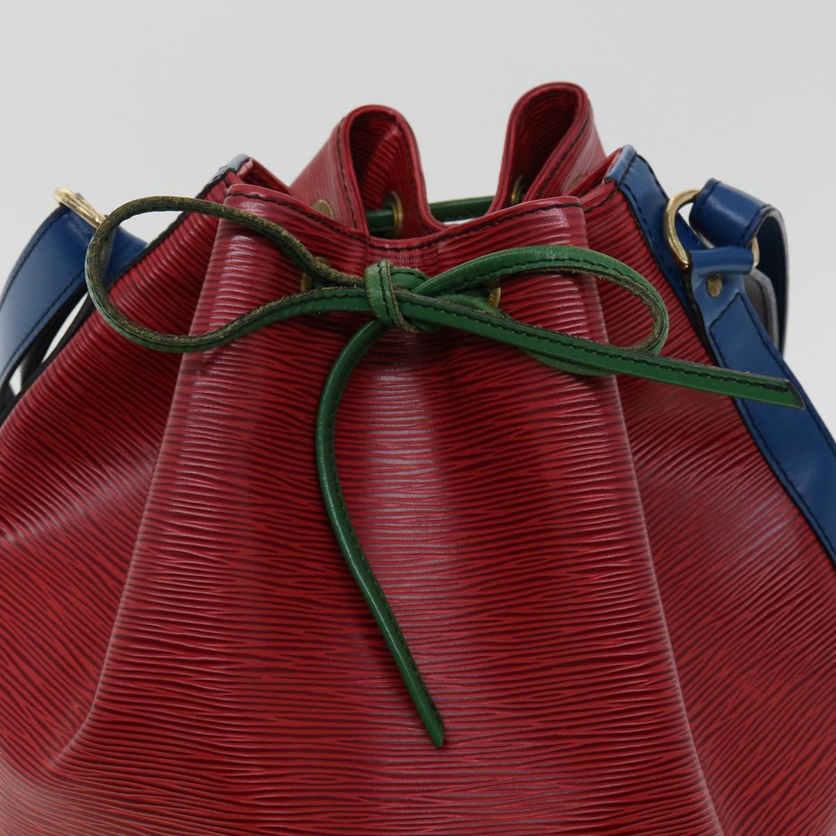 LOUIS VUITTON Epi Tricolor Noe Shoulder Bag Green Blue Red M44084 LV ai477