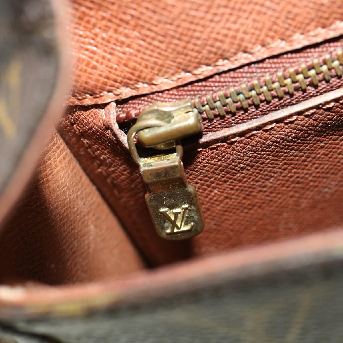 LOUIS VUITTON Monogram Saint Cloud GM Shoulder Bag M51242 LV am3133