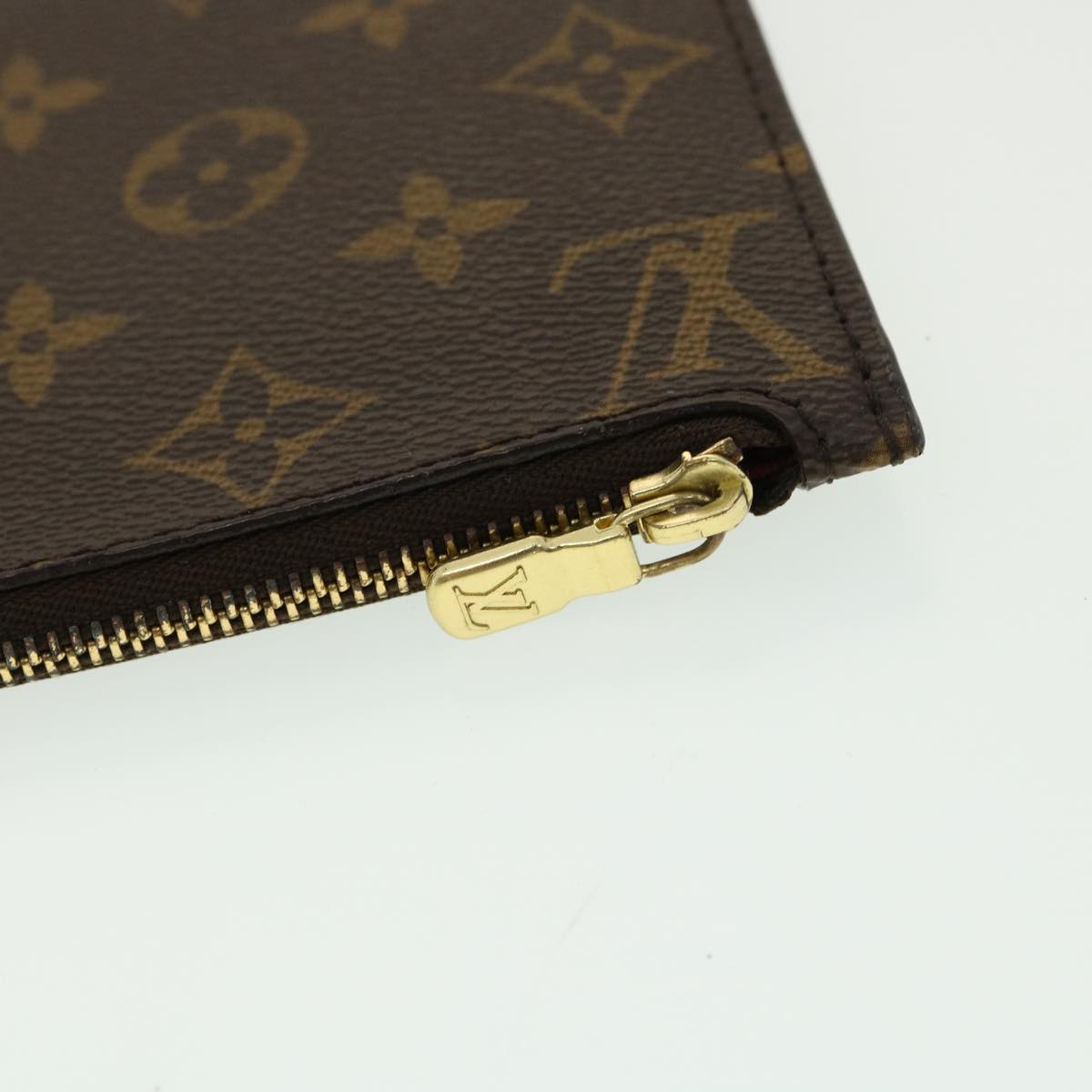 LOUIS VUITTON Monogram Neverfull PM Pouch LV am3186