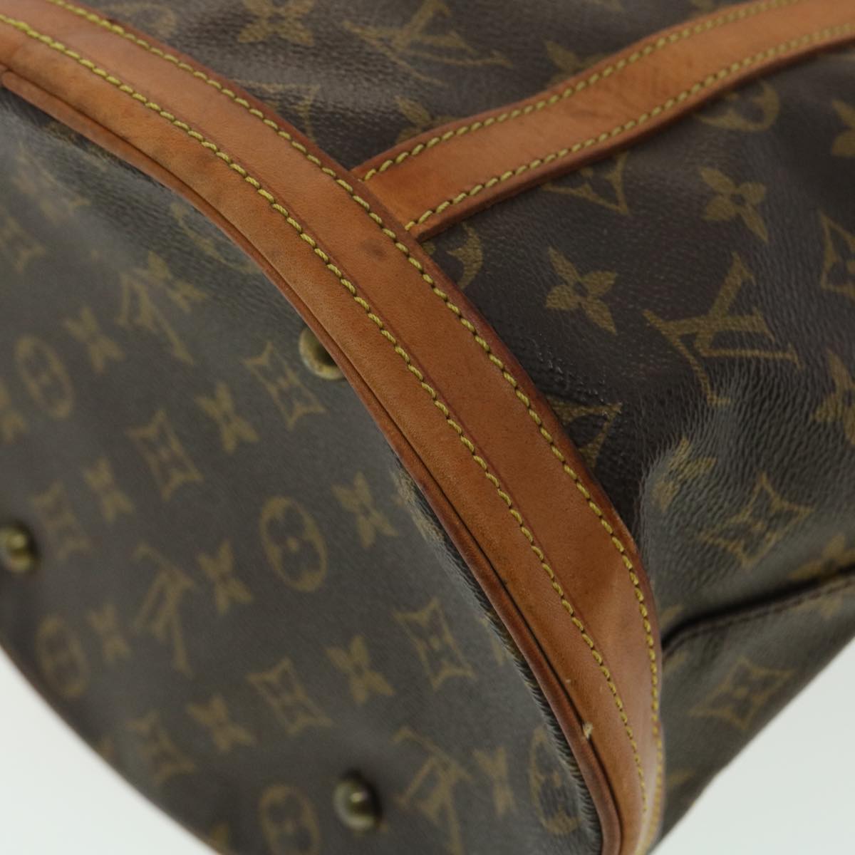 LOUIS VUITTON Monogram Bucket GM Shoulder Bag M42236 LV am3196