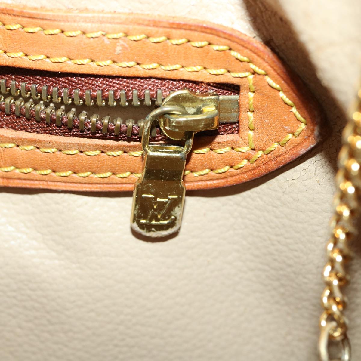 LOUIS VUITTON Monogram Bucket GM Shoulder Bag M42236 LV am3196