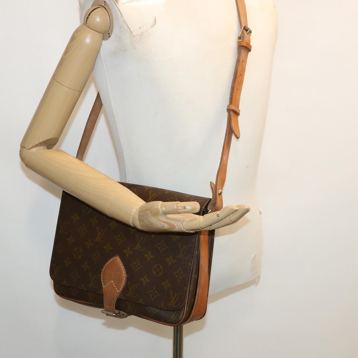 LOUIS VUITTON Monogram Cartouchiere GM Shoulder Bag Vintage M51252 am3229