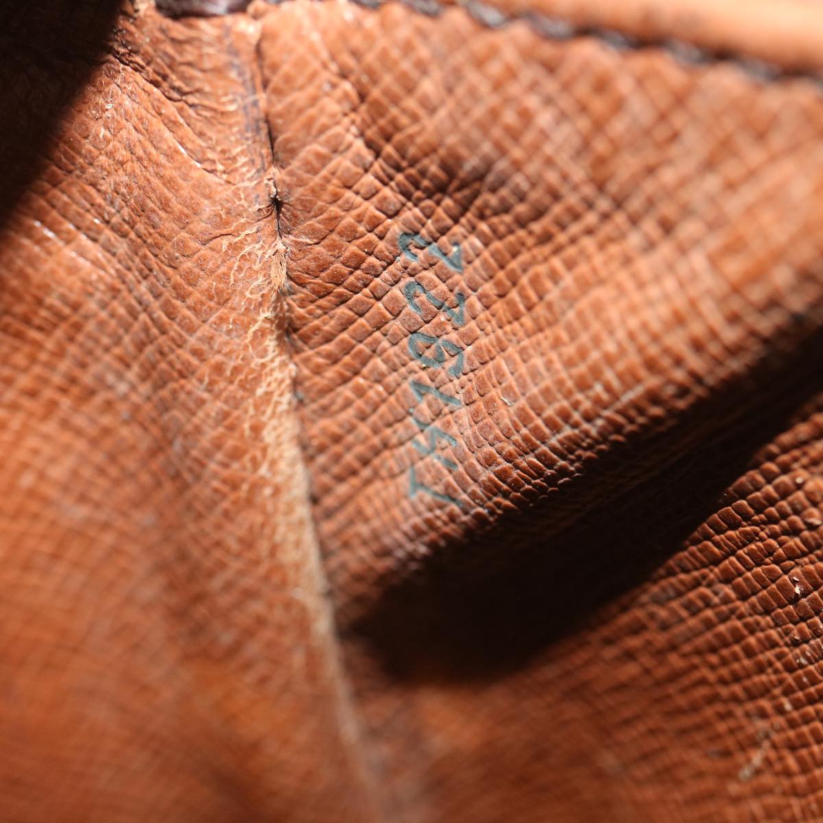 LOUIS VUITTON Monogram Saint Cloud GM Shoulder Bag M51242 LV am3488