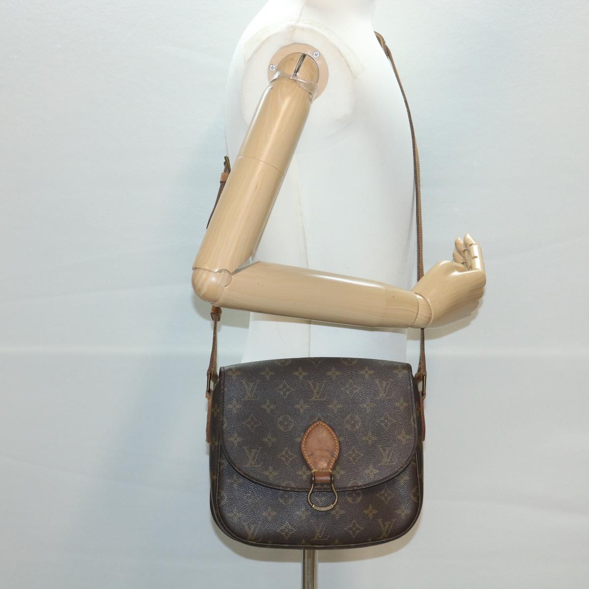 LOUIS VUITTON Monogram Saint Cloud GM Shoulder Bag M51242 LV am3488
