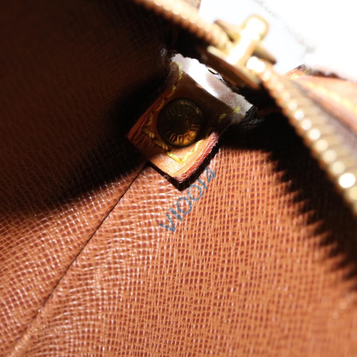 LOUIS VUITTON Monogram Drouot Shoulder Shoulder Bag M51290 LV am3550