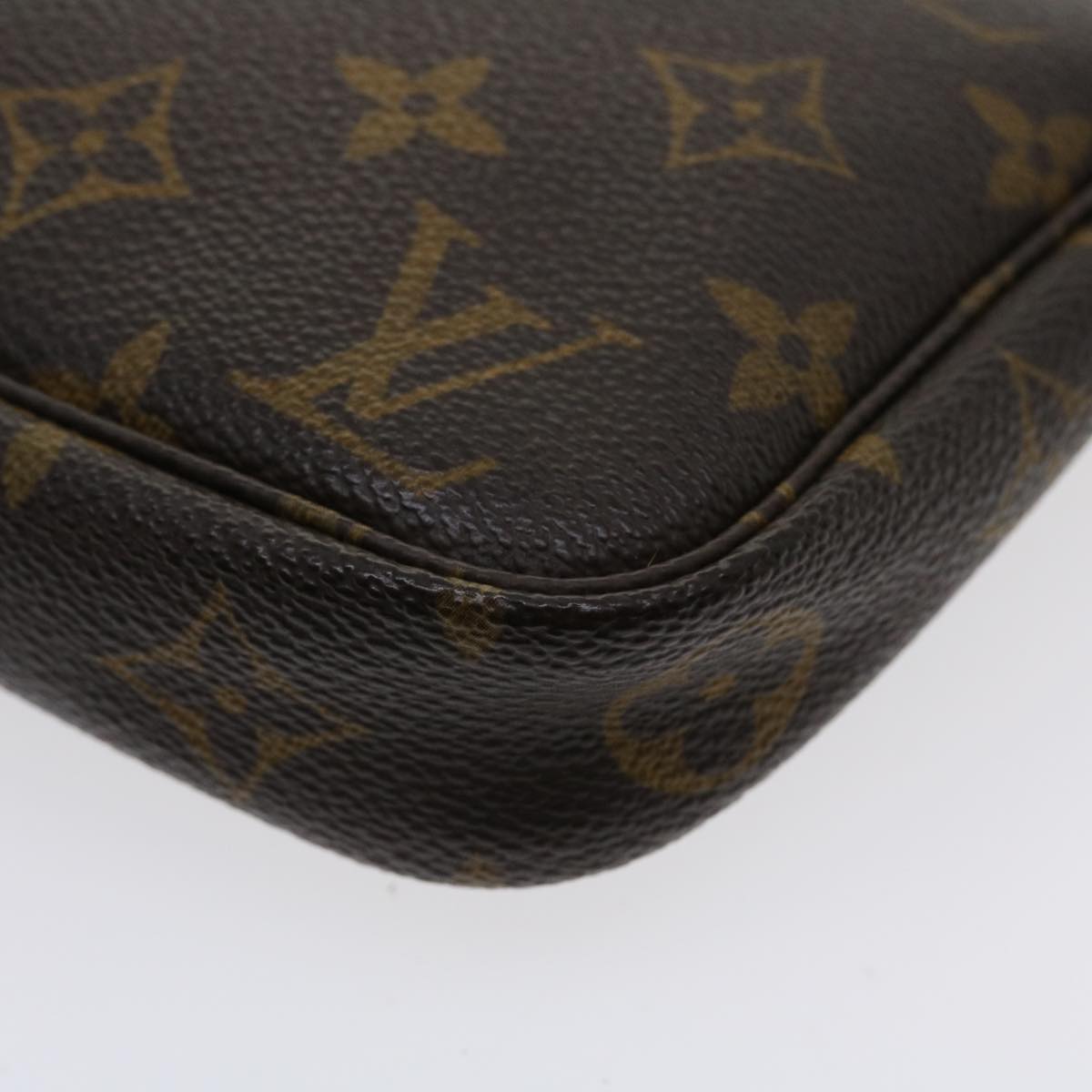 LOUIS VUITTON Monogram Pochette Accessoires Pouch M51980 LV am3641
