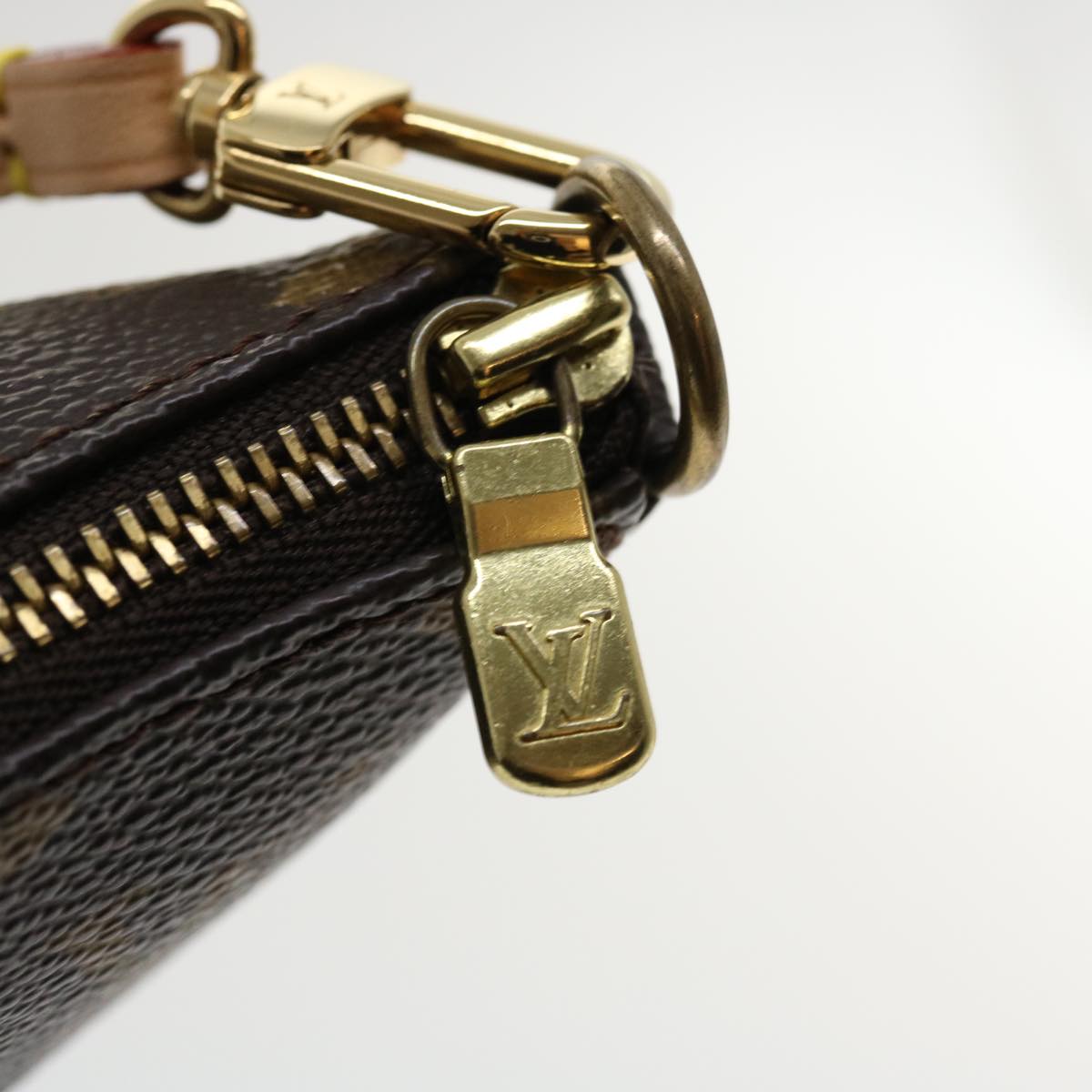LOUIS VUITTON Monogram Pochette Accessoires Pouch M51980 LV am3641