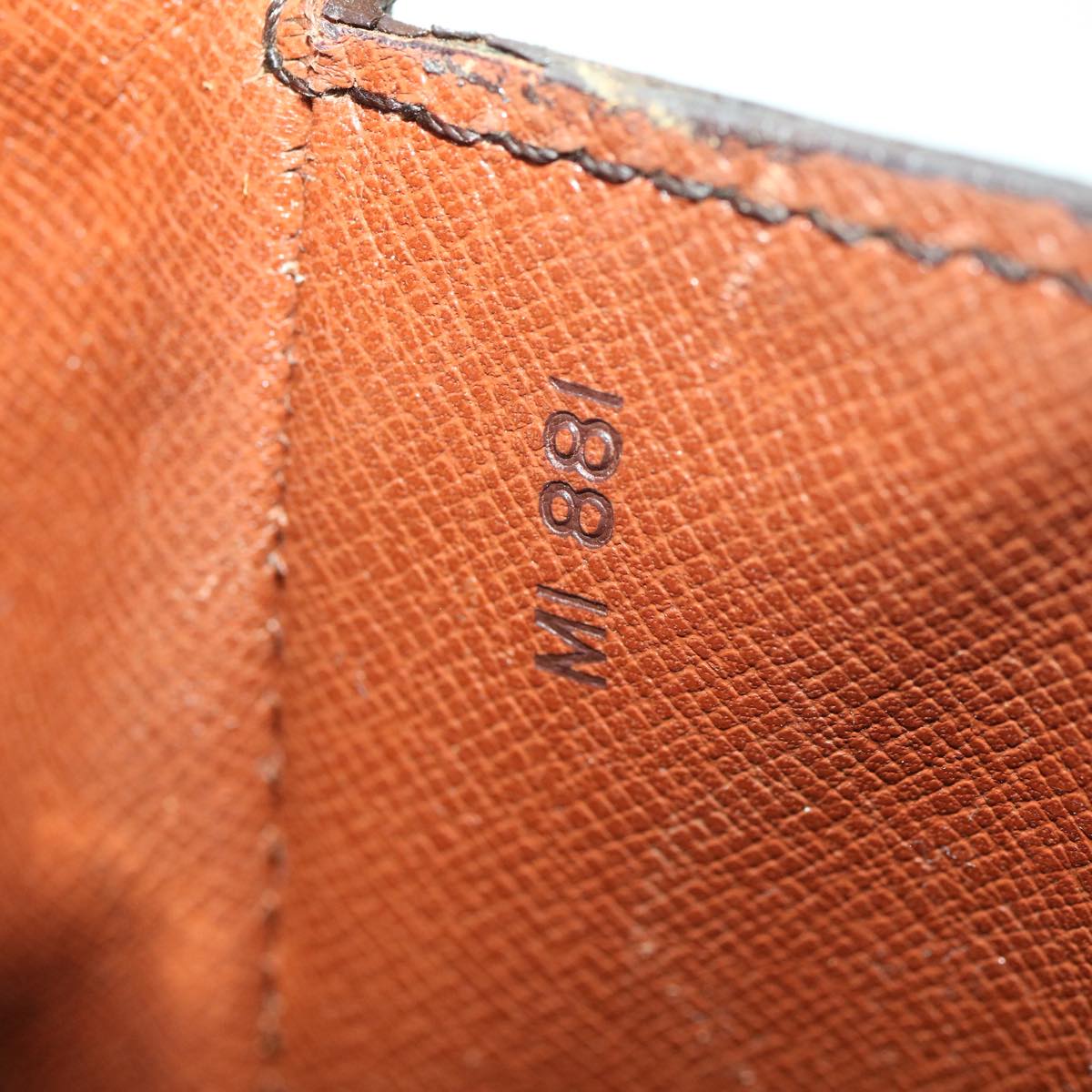 LOUIS VUITTON Monogram Saint Cloud MM Shoulder Bag M51243 LV am3753