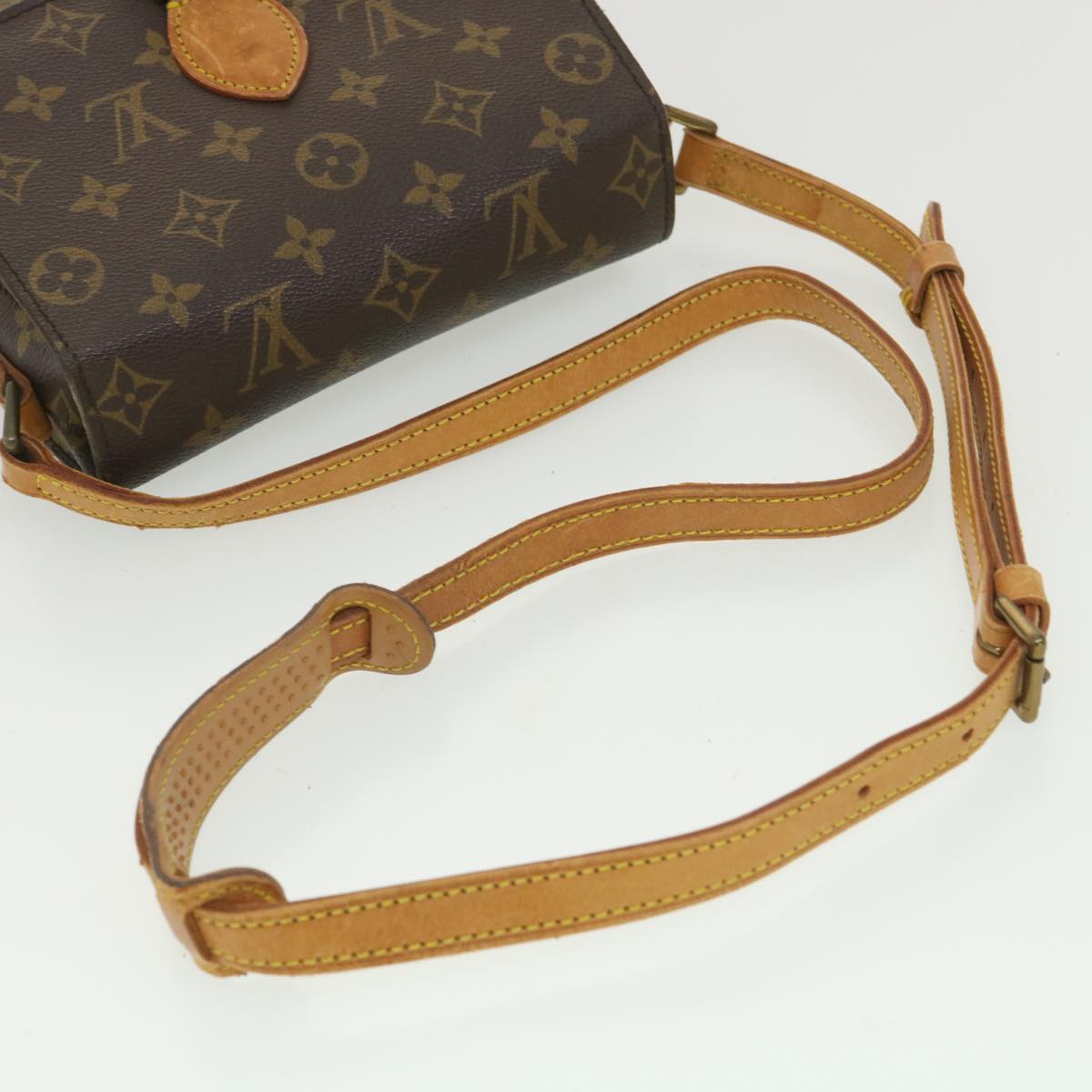 LOUIS VUITTON Monogram Saint Cloud MM Shoulder Bag M51243 LV am3753