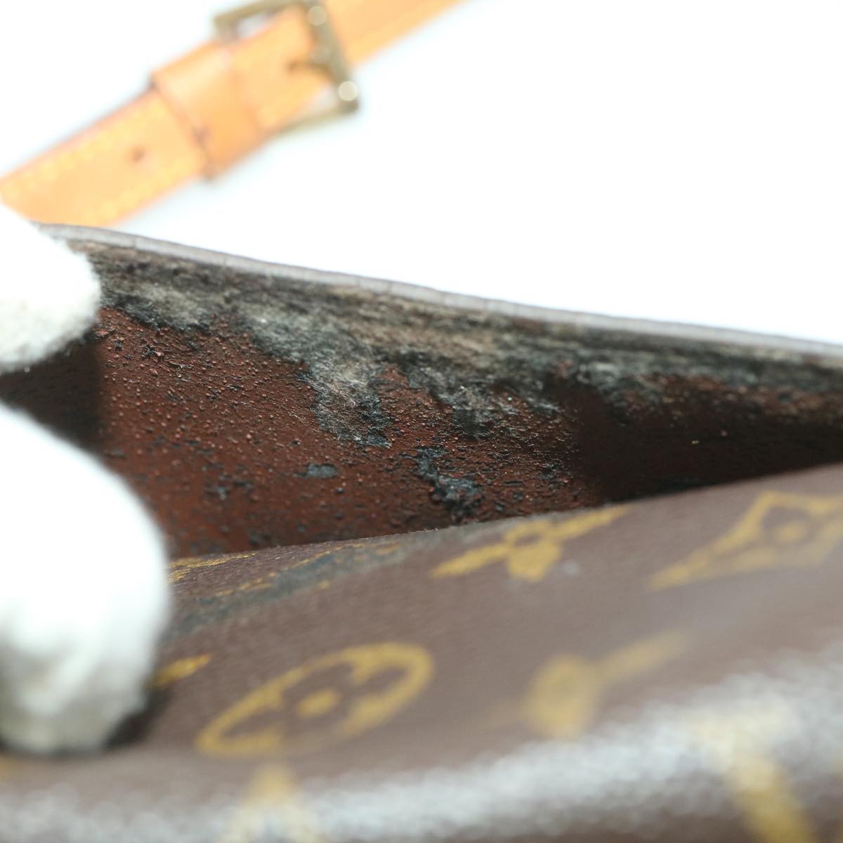 LOUIS VUITTON Monogram Saint Cloud MM Shoulder Bag M51243 LV am3927