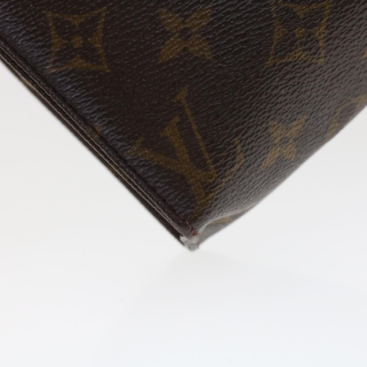 LOUIS VUITTON Monogram Poche Toilette 19 Pouch M47544 LV am4512