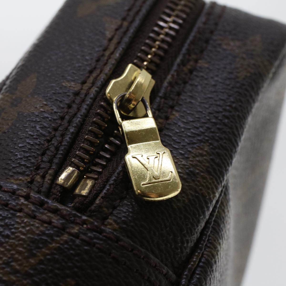 LOUIS VUITTON Monogram Trousse Toilette 23 Clutch Bag M47524 LV am4513