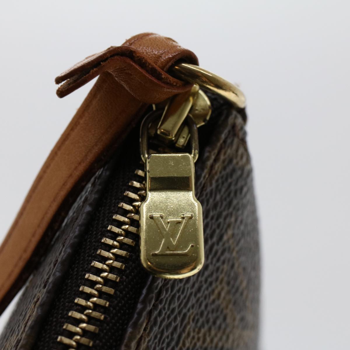 LOUIS VUITTON Monogram Pochette Accessoires Pouch M51980 LV am4558