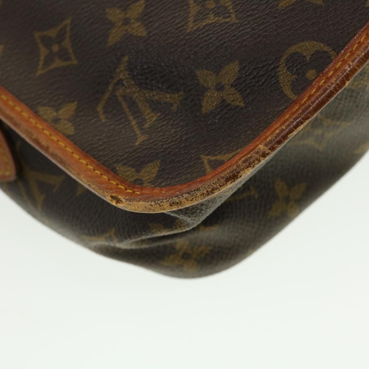 LOUIS VUITTON Monogram Gibeciere MM Shoulder Bag M42247 LV am4560