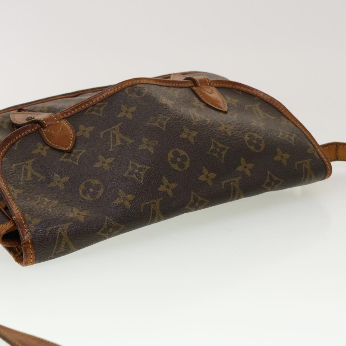 LOUIS VUITTON Monogram Gibeciere MM Shoulder Bag M42247 LV am4560