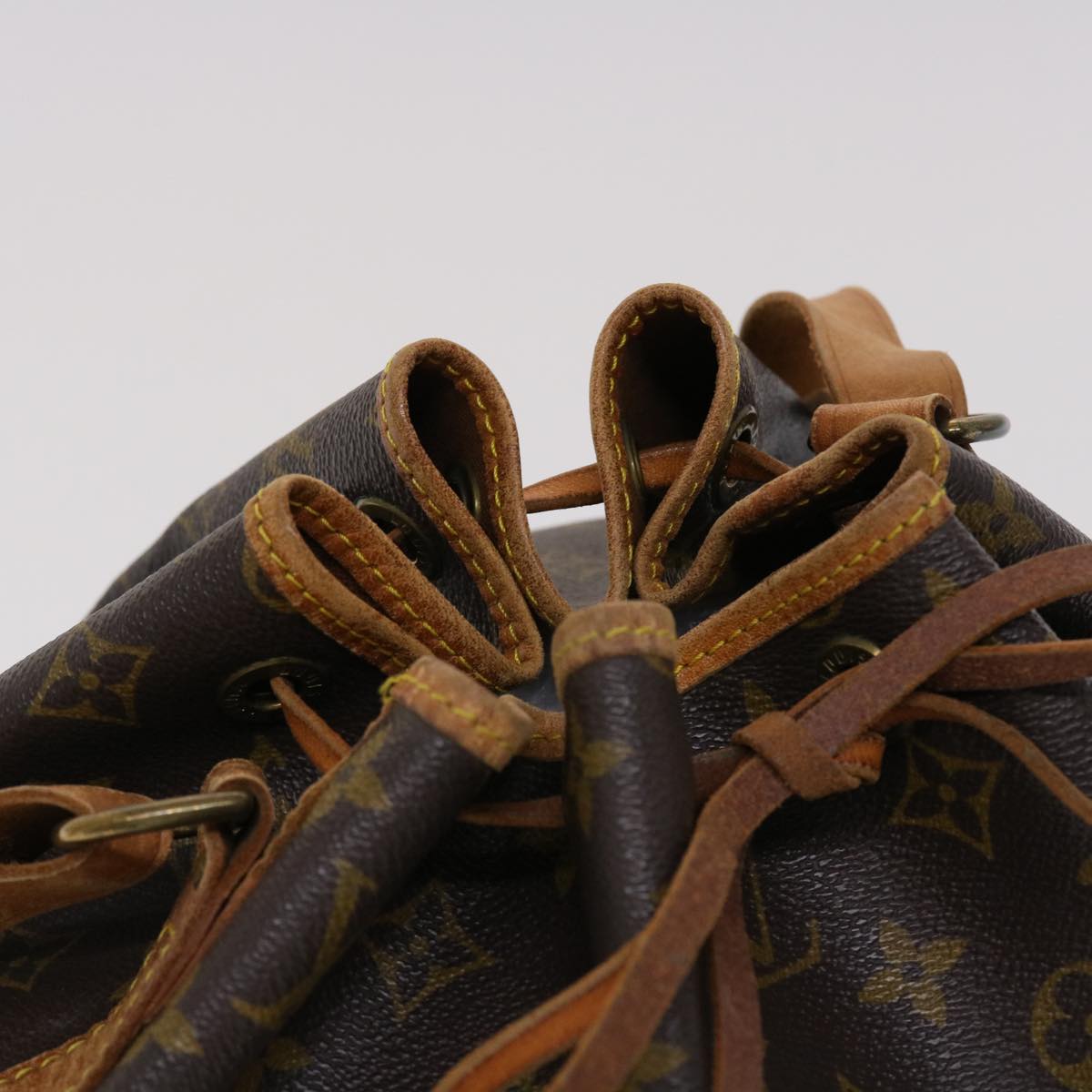 LOUIS VUITTON Monogram Petit Noe Shoulder Bag M42226 LV am4589