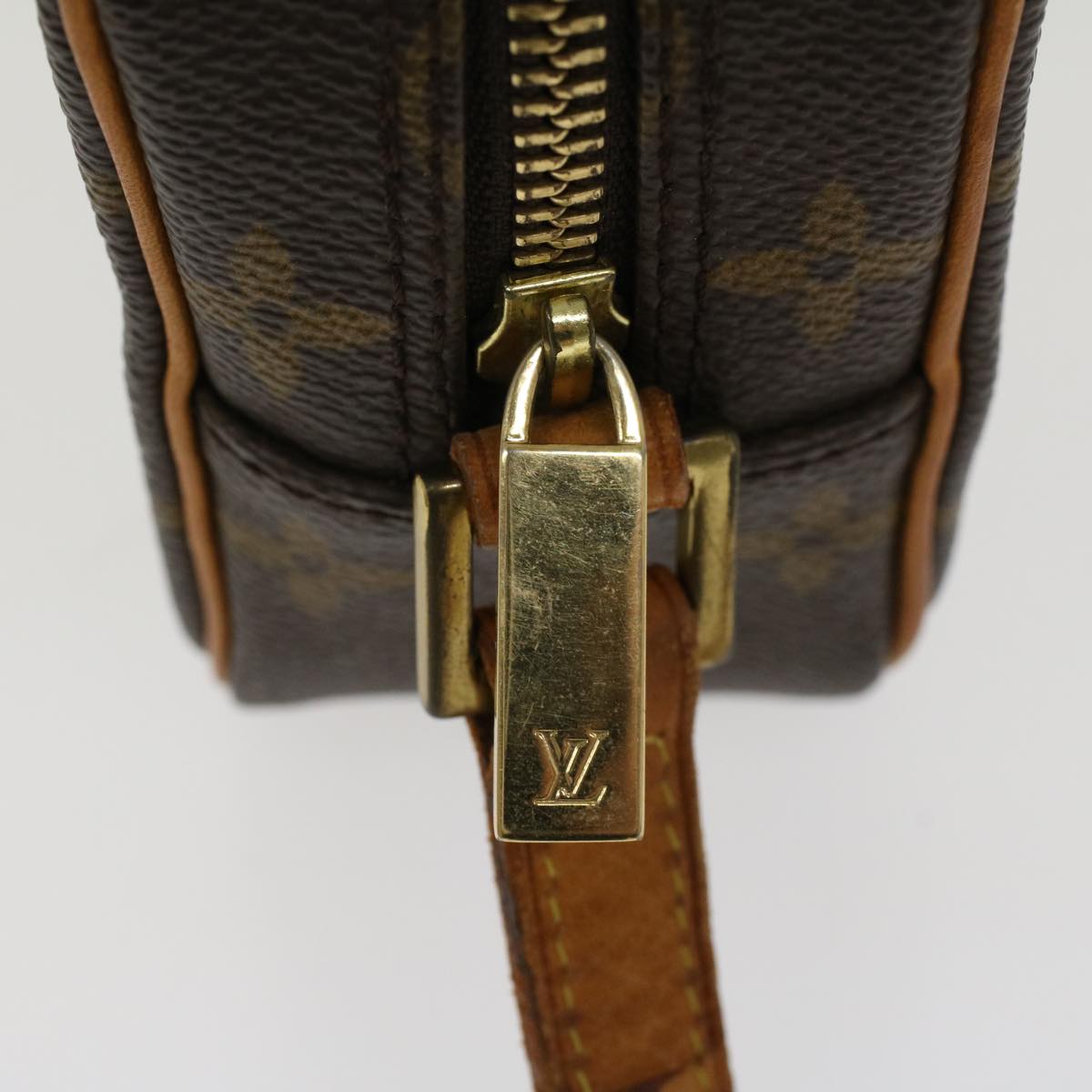 LOUIS VUITTON Monogram Pochette Cite Shoulder Bag M51183 LV am4615