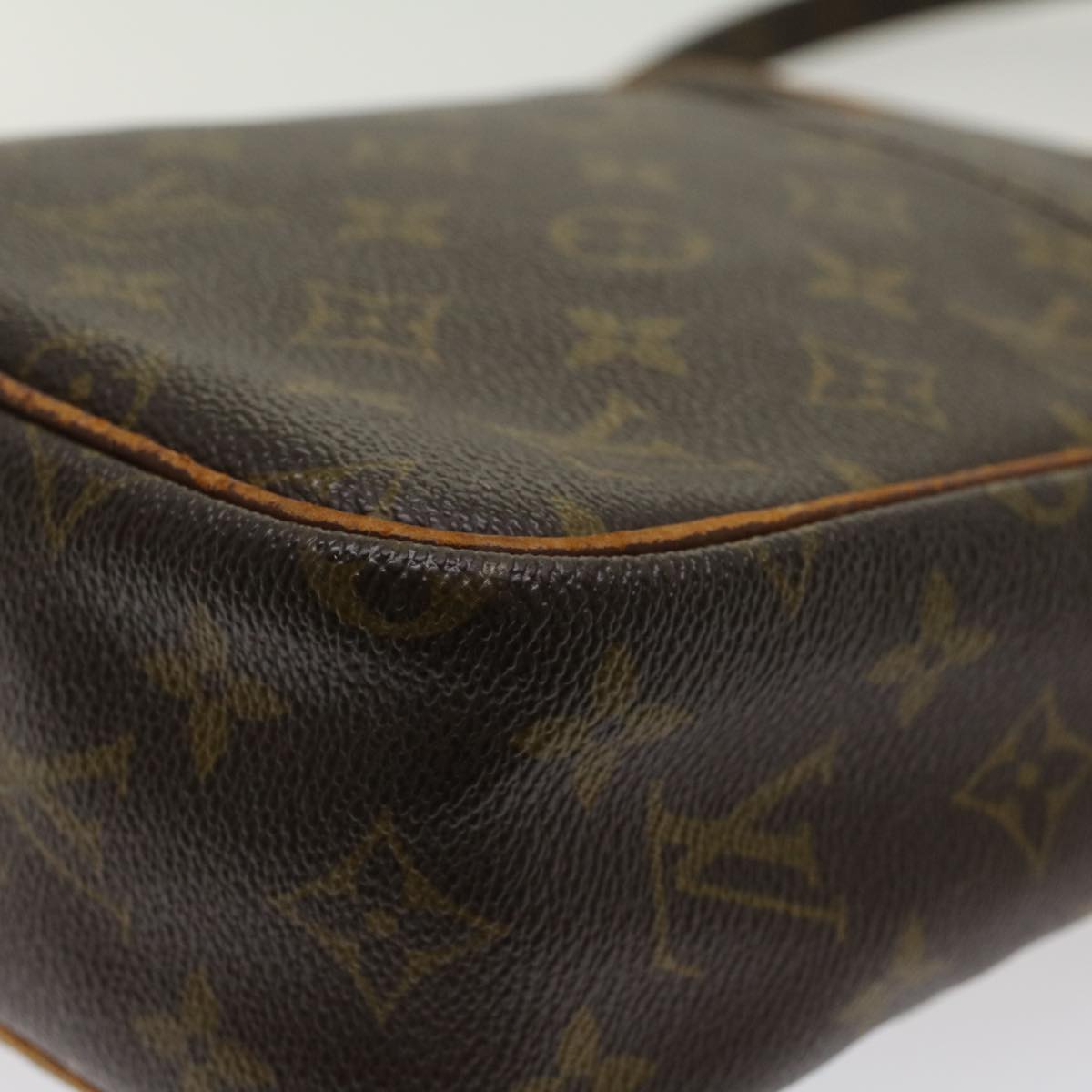 LOUIS VUITTON Monogram Petit Marceau Shoulder Bag M40264 LV am4627