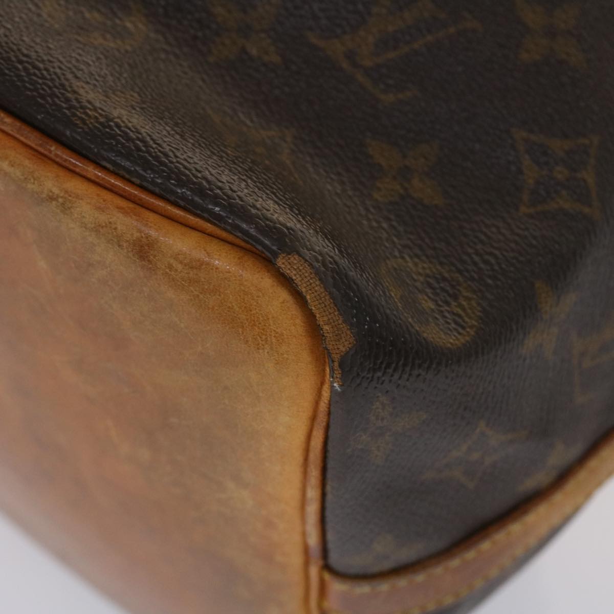 LOUIS VUITTON Monogram Petit Noe Shoulder Bag M42226 LV am4629
