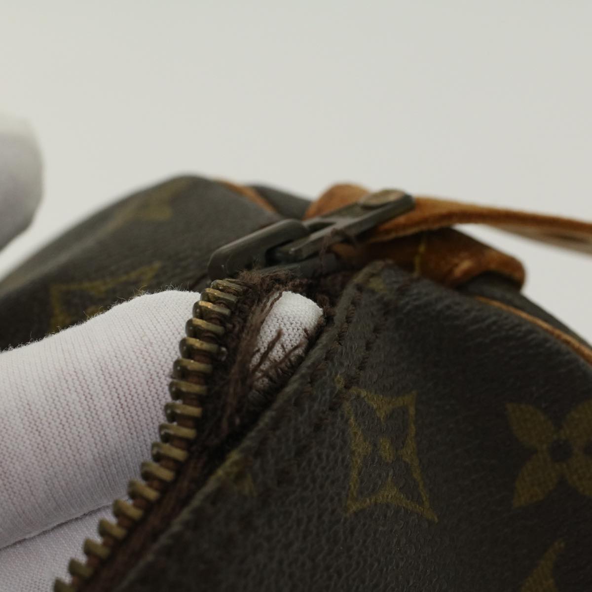 LOUIS VUITTON Monogram Keepall 45 Boston Bag M41428 LV am4631
