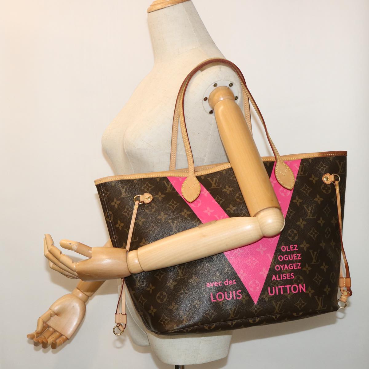 LOUIS VUITTON Monogram V line Neverfull MM Tote Bag Pink M41602 LV am4905