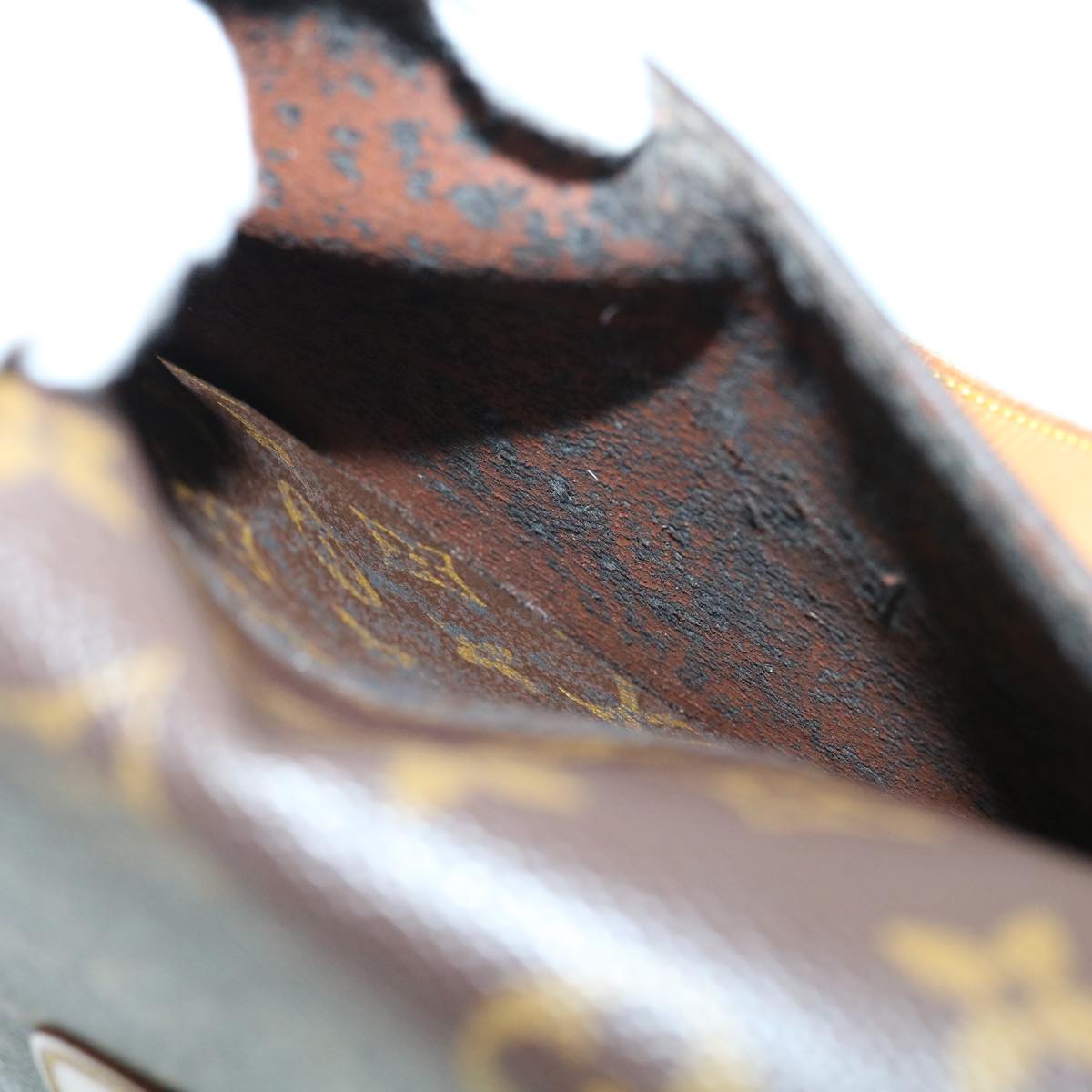 LOUIS VUITTON Monogram Saint Cloud GM Shoulder Bag M51242 LV am4981