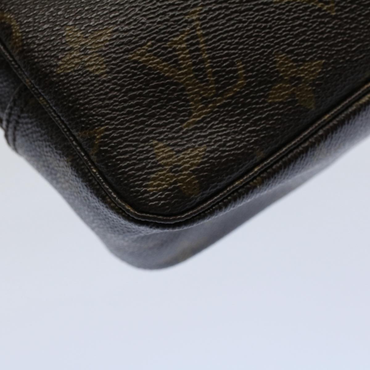 LOUIS VUITTON Monogram Trousse Toilette 23 Clutch Bag M47524 LV am5051