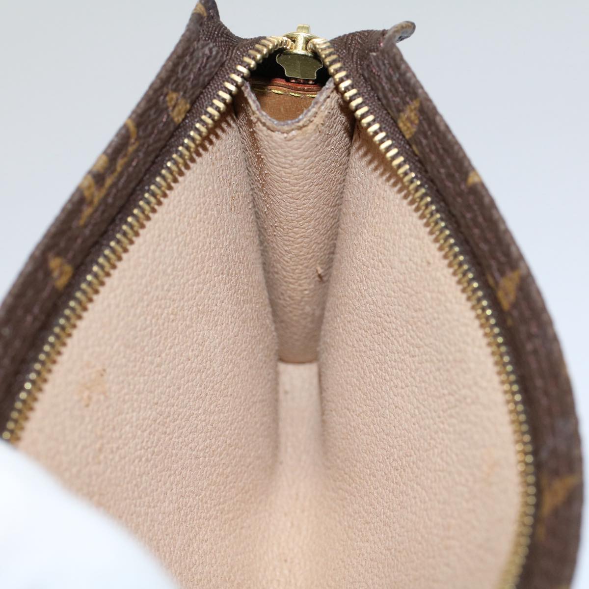 LOUIS VUITTON Monogram Bucket PM Accessory Pouch LV am5054