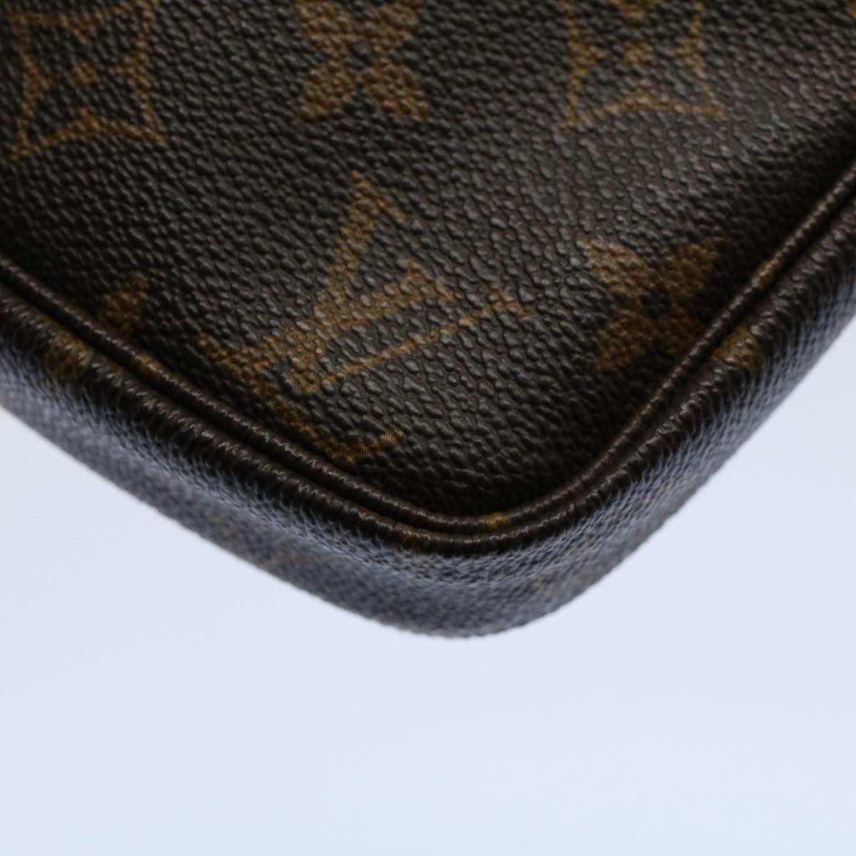LOUIS VUITTON Monogram Pochette Accessoires Pouch M51980 LV am5070