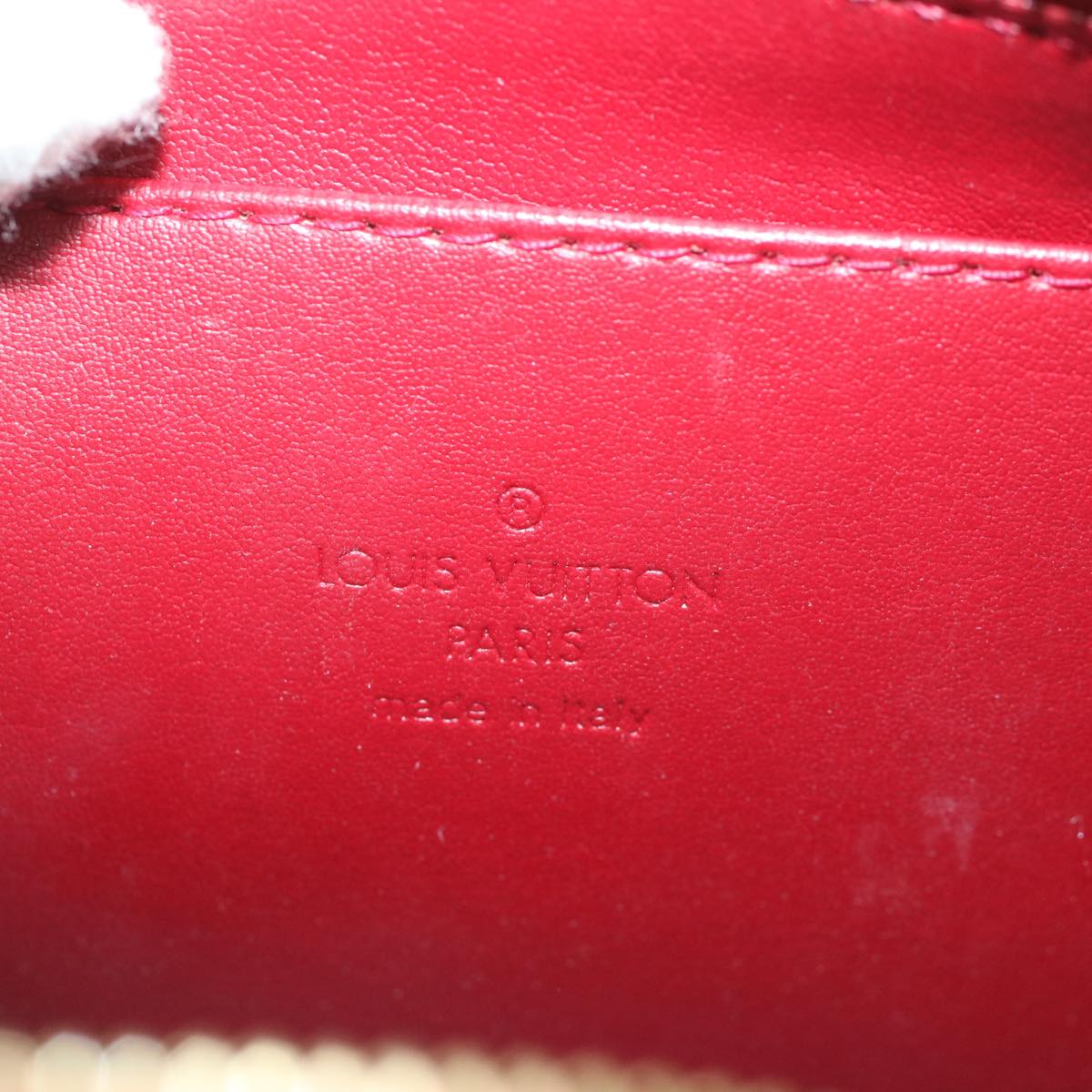 LOUIS VUITTON Vernis Trousse Cosmetic Pouch Pomme D'amour M93564 LV am5072