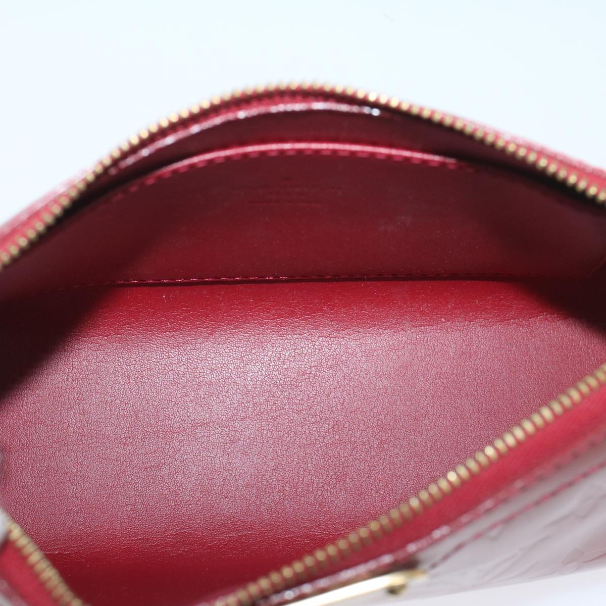 LOUIS VUITTON Vernis Trousse Cosmetic Pouch Pomme D'amour M93564 LV am5072