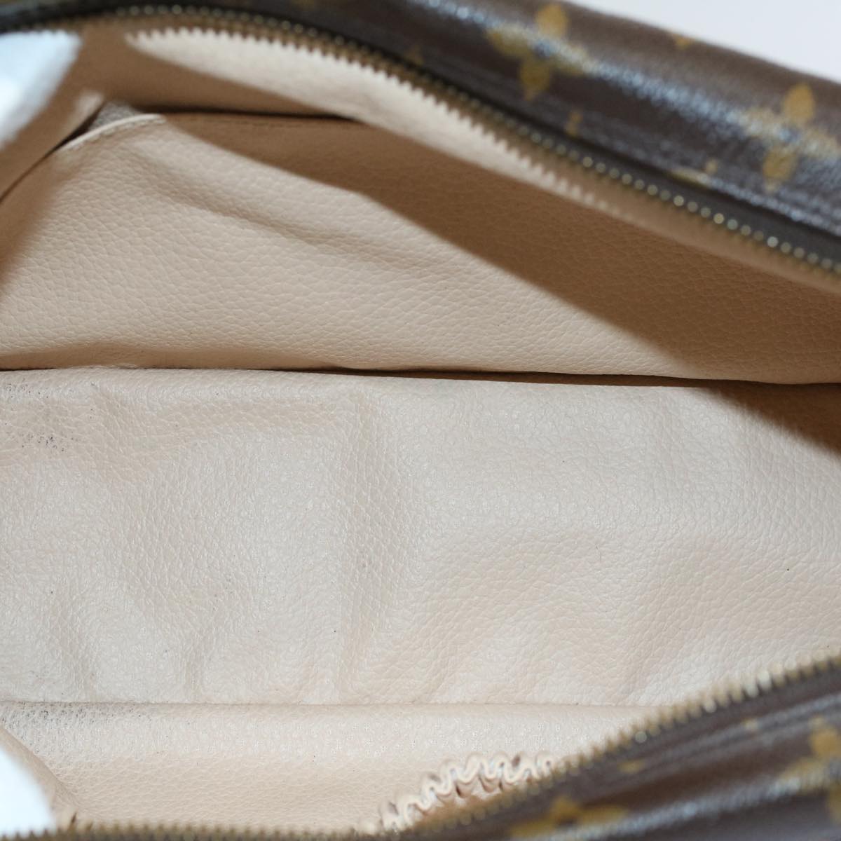 LOUIS VUITTON Monogram Trousse Toilette 28 Clutch Bag M47522 LV am5085