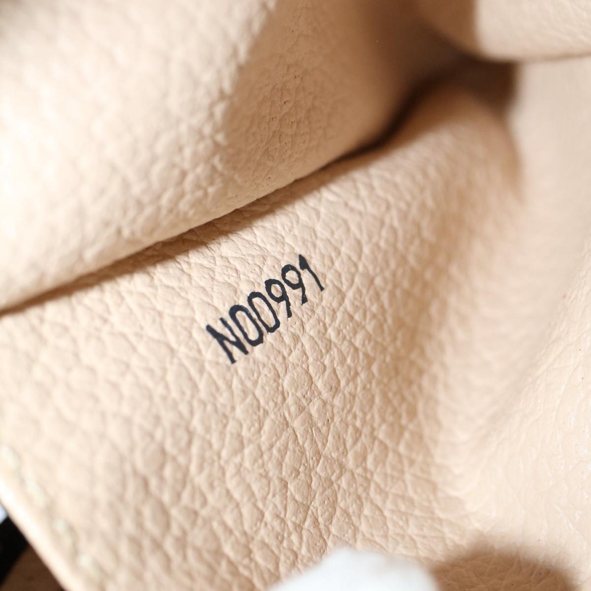 LOUIS VUITTON Monogram Trousse Toilette 28 Clutch Bag M47522 LV am5085