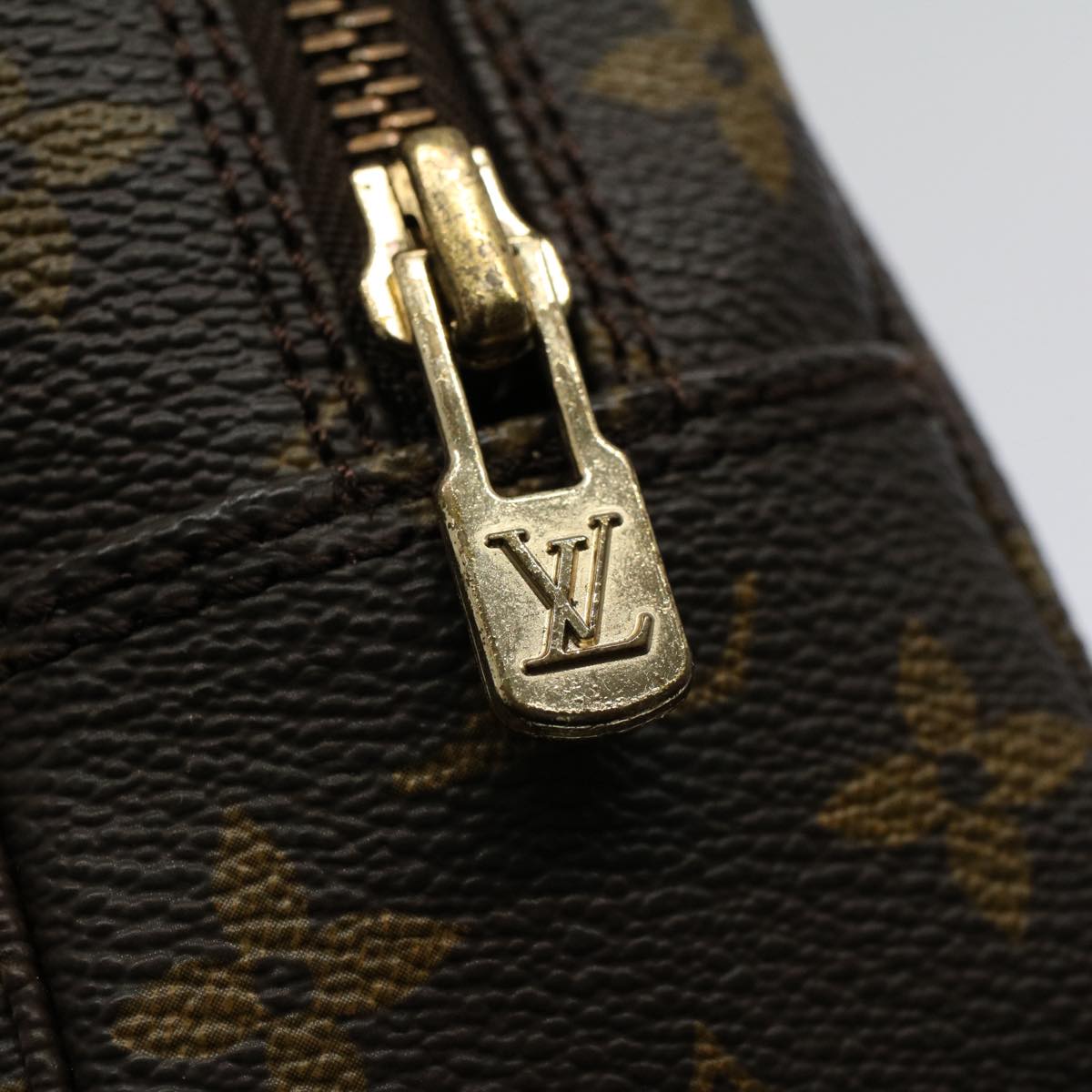 LOUIS VUITTON Monogram Trousse Toilette 23 Clutch Bag M47524 LV am5086